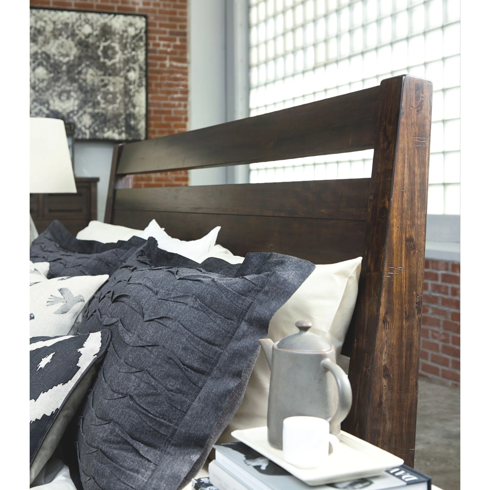 Starmore-Exclusive Panel Bed - Image 4
